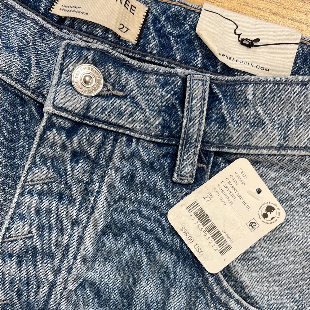 Free People We The Free Good Luck Barrel Jeans - Picture 2 of 5